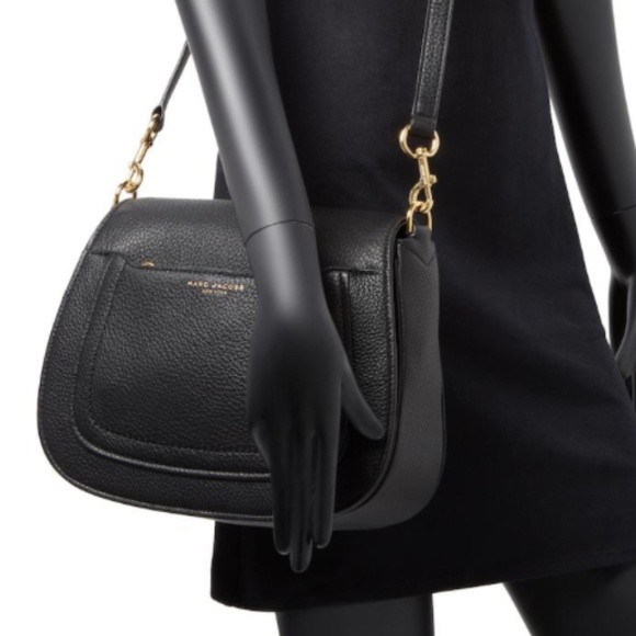 Marc Jacobs Empire City Messenger Leather Crossbody Bag (Black) - Picture 1 of 8